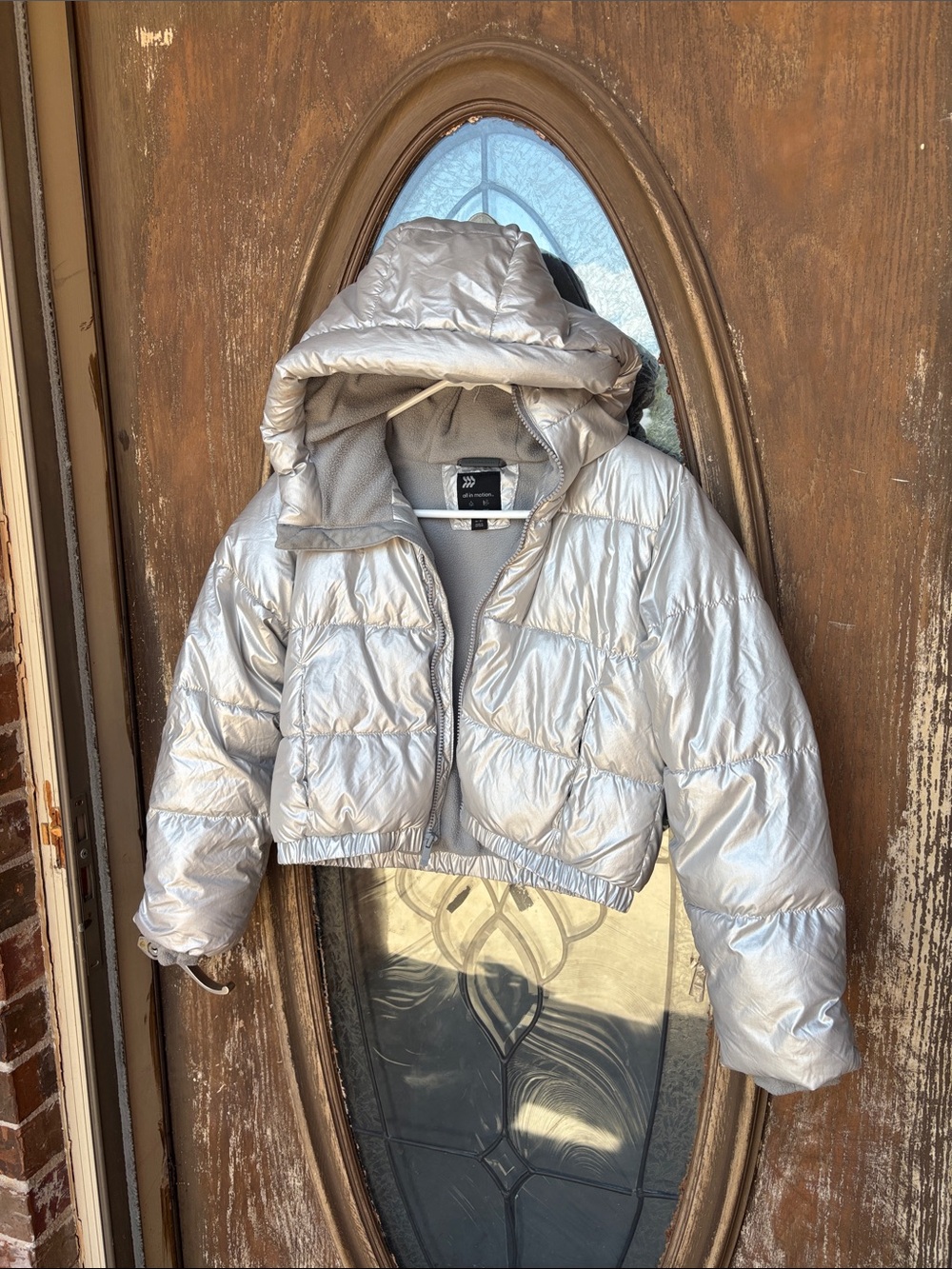 All in motion silver puffer coat! Youth size 8